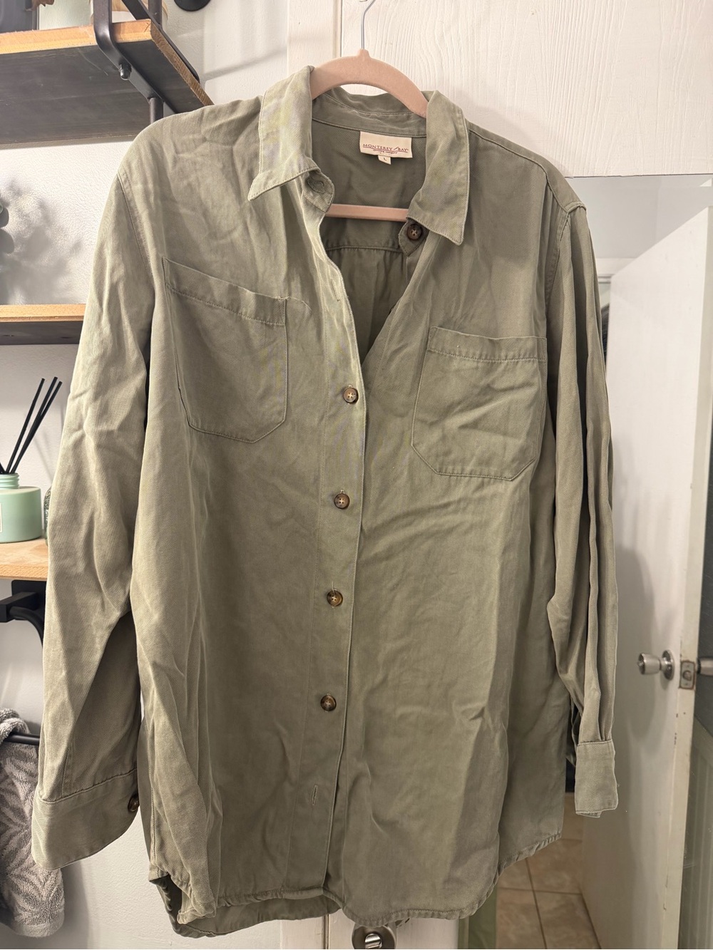 Vintage Monterey Bay Olive Green Button-Up Shirt